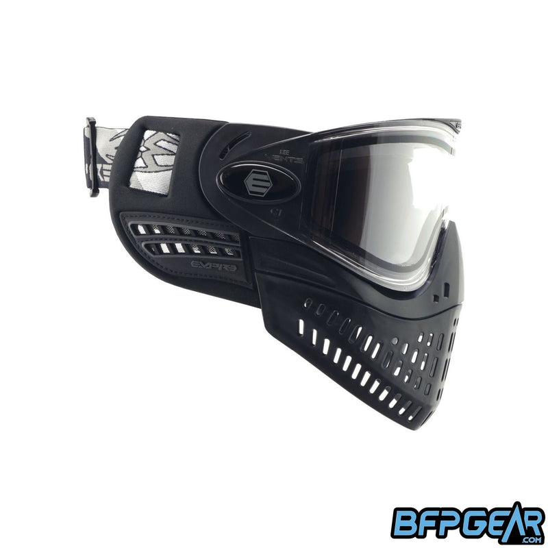 The Empire E-Vent goggle in all black.